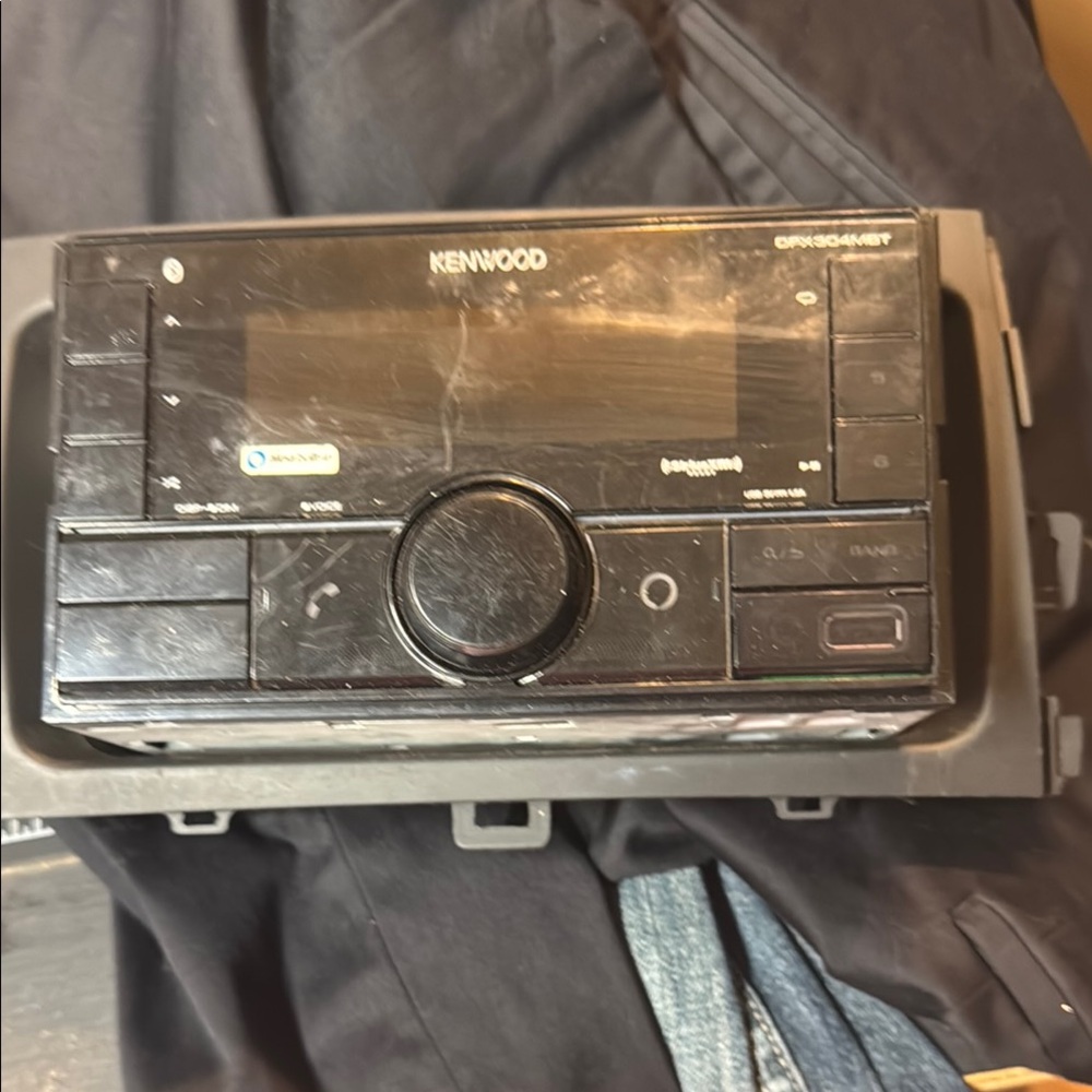 Kenwood Black Portable Radio with Digital Display